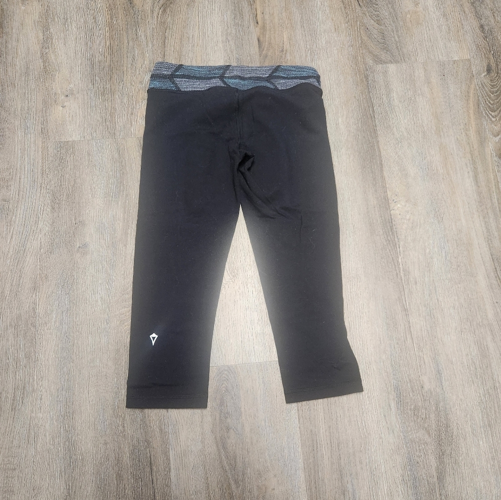 Ivivva Reversible Crop